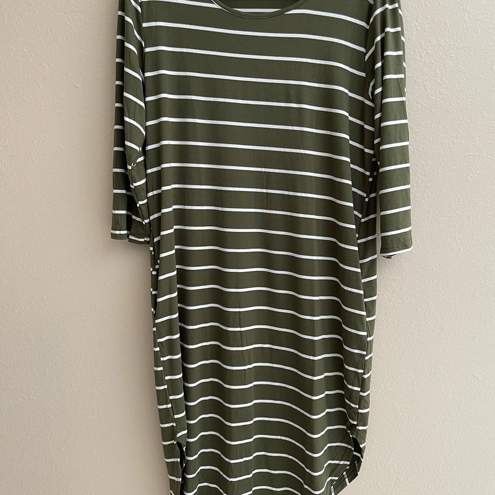 Olive green midi dress with pockets